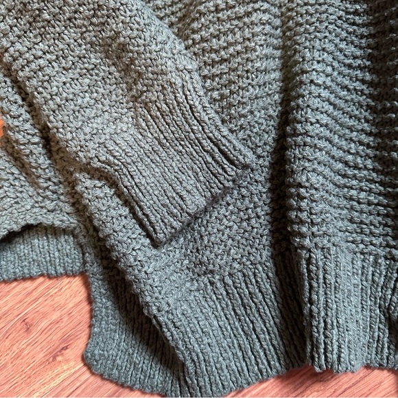 Oversized Aerie Hooded Cardigan - Picture 4 of 4
